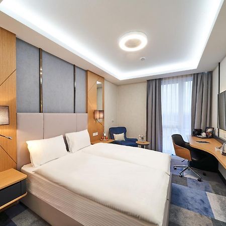 Wens Hotel Moguncja Zewnętrze zdjęcie